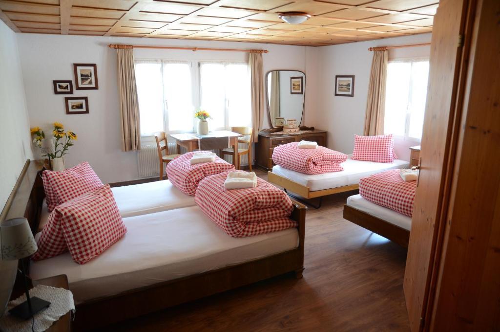 Gaestehaus Schaefli Intschi Szoba fotó